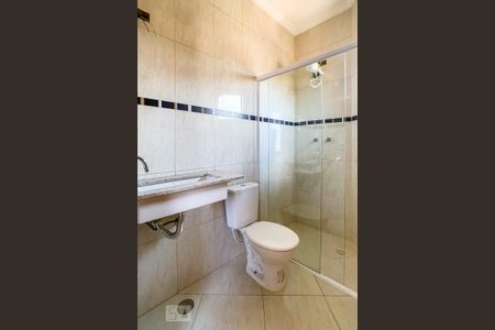 Casa à venda com 180m², 3 quartos e 4 vagas Casa à venda com 180m², 3 quartos e 4 vagasBanheiro da Suíte 3