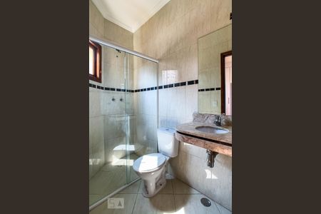 Casa à venda com 180m², 3 quartos e 4 vagas Casa à venda com 180m², 3 quartos e 4 vagasBanheiro da Suíte 2