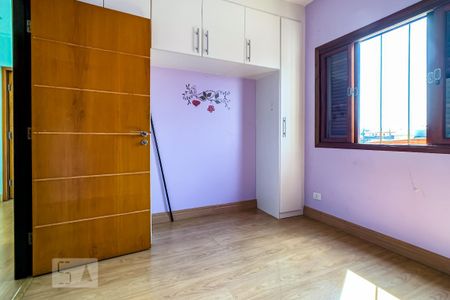Casa à venda com 180m², 3 quartos e 4 vagas Casa à venda com 180m², 3 quartos e 4 vagasSuíte 2