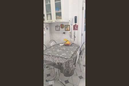 Apartamento à venda com 128m², 3 quartos e 3 vagasCozinha