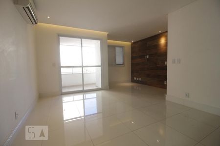 Sala de apartamento à venda com 2 quartos, 70m² em Jardim Ampliação, São Paulo