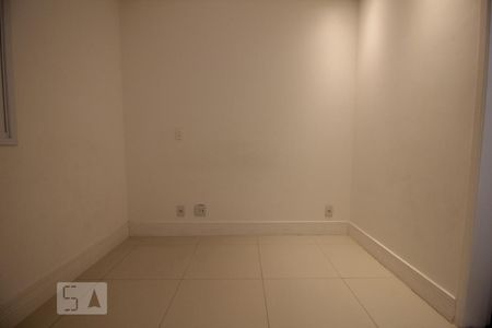 Apartamento à venda com 70m², 2 quartos e 2 vagasSuíte 2