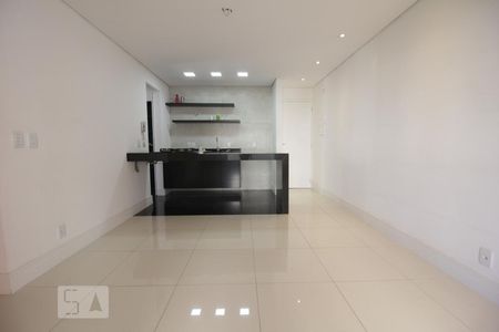 Sala de apartamento à venda com 2 quartos, 70m² em Jardim Ampliação, São Paulo