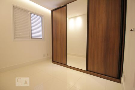 Suíte 1 de apartamento à venda com 2 quartos, 70m² em Jardim Ampliação, São Paulo