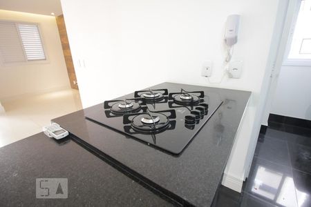 Apartamento à venda com 70m², 2 quartos e 2 vagasDetalhe da cozinha