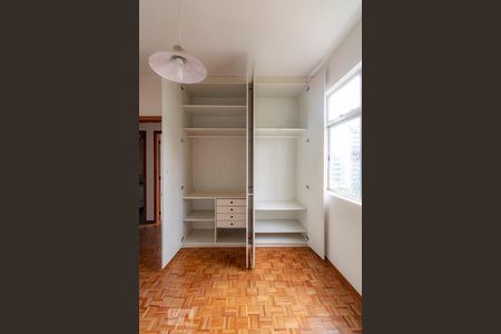 Quarto 02 de apartamento para alugar com 2 quartos, 127m² em Boa Viagem, Belo Horizonte