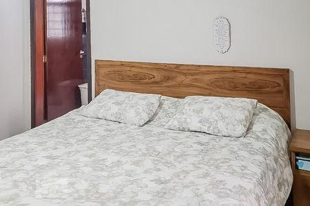 Casa à venda com 253m², 3 quartos e 6 vagas Casa à venda com 253m², 3 quartos e 6 vagasQuarto 02 com Suite