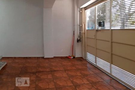 Casa para alugar com 373m², 5 quartos e 4 vagas Casa para alugar com 373m², 5 quartos e 4 vagasPortão da Garagem