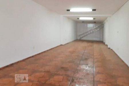 Casa para alugar com 373m², 5 quartos e 4 vagas Casa para alugar com 373m², 5 quartos e 4 vagasGaragem