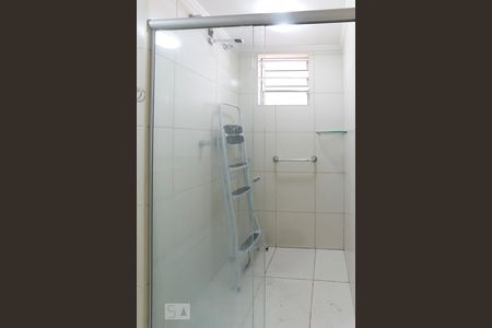 Casa para alugar com 373m², 5 quartos e 4 vagas Casa para alugar com 373m², 5 quartos e 4 vagasBanheiro da Suíte 3