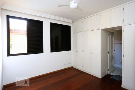 Casa para alugar com 380m², 4 quartos e 5 vagasSuite 3