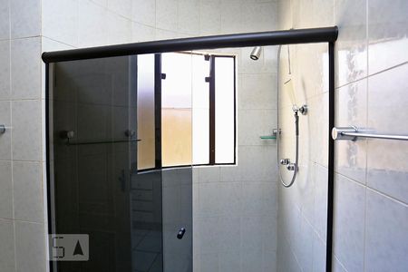 Casa para alugar com 380m², 4 quartos e 5 vagasBanheiro da Suite 3