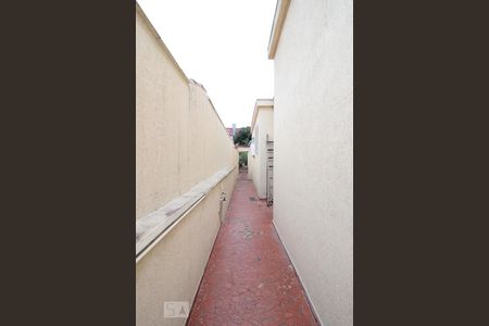 Casa à venda com 452m², 4 quartos e 2 vagasCorredor