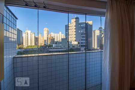 Apartamento para alugar com 107m², 3 quartos e 2 vagas Apartamento para alugar com 107m², 3 quartos e 2 vagasSala
