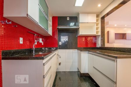 Apartamento para alugar com 107m², 3 quartos e 2 vagas Apartamento para alugar com 107m², 3 quartos e 2 vagasCozinha