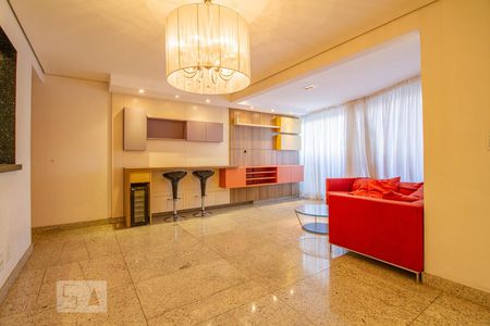 Apartamento para alugar com 107m², 3 quartos e 2 vagas Apartamento para alugar com 107m², 3 quartos e 2 vagasSala