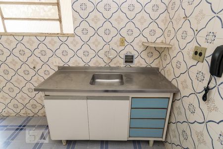 Apartamento para alugar com 65m², 2 quartos e 1 vaga Apartamento para alugar com 65m², 2 quartos e 1 vagaCozinha