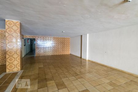 Apartamento para alugar com 65m², 2 quartos e 1 vaga Apartamento para alugar com 65m², 2 quartos e 1 vagaÁrea comum - Salão de festas