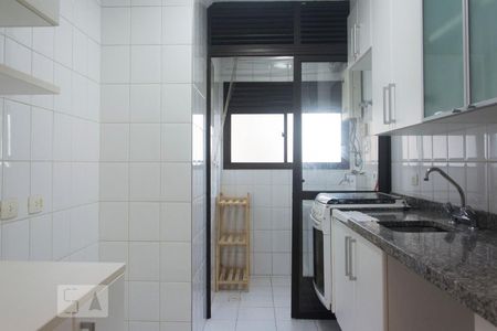 Apartamento para alugar com 67m², 2 quartos e 2 vagasCozinha