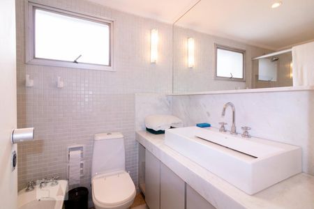 Apartamento para alugar com 70m², 1 quarto e 1 vagaBanheiro