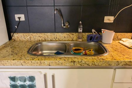 Apartamento para alugar com 51m², 1 quarto e sem vagaCozinha Pia