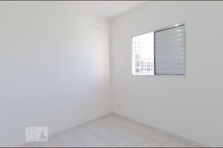 Quarto 2 de casa para alugar com 2 quartos, 50m² em Centro, Diadema