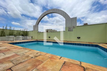 Apartamento para alugar com 40m², 1 quarto e 1 vagaPiscina