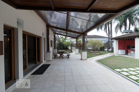 Casa para alugar com 1000m², 4 quartos e sem vagaÁrea comum