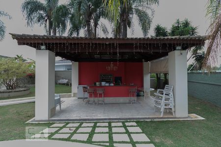 Casa para alugar com 1000m², 4 quartos e sem vagaChurrasqueira