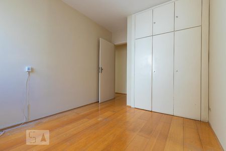 Apartamento à venda com 118m², 3 quartos e 2 vagasQuarto 2