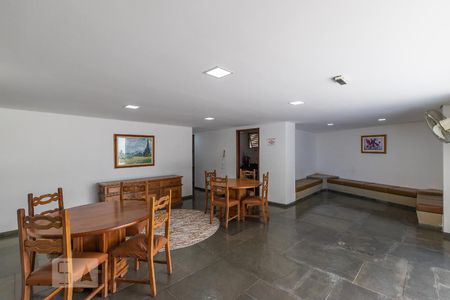 Apartamento à venda com 118m², 3 quartos e 2 vagasÁrea comum - Salão de festas