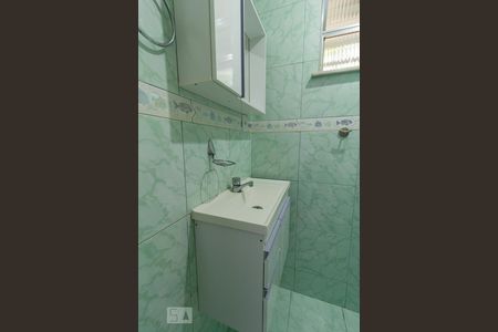 Banheiro de apartamento à venda com 1 quarto, 50m² em Quintino Bocaiúva, Rio de Janeiro