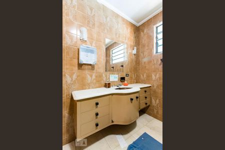 Casa à venda com 600m², 5 quartos e sem vagaBanheiro