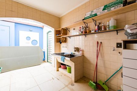 Casa à venda com 600m², 5 quartos e sem vagaÁrea de Serviço