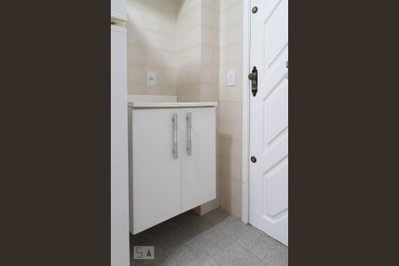 Apartamento para alugar com 70m², 2 quartos e 1 vagaCozinha 