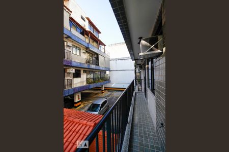 Apartamento para alugar com 70m², 2 quartos e 1 vagaVaranda