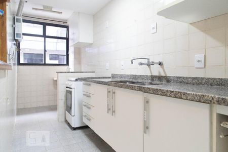 Apartamento para alugar com 70m², 2 quartos e 1 vagaCozinha 