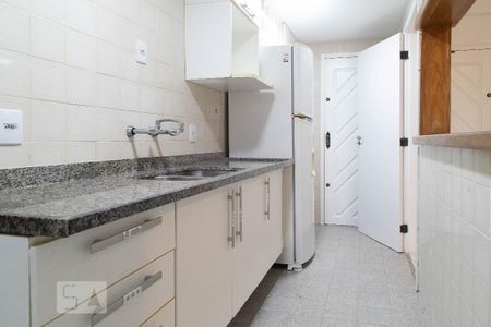 Apartamento para alugar com 70m², 2 quartos e 1 vagaCozinha 