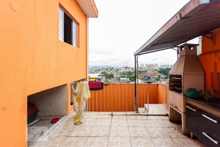 Casa para alugar com 5m², 2 quartos e sem vagaQuintal