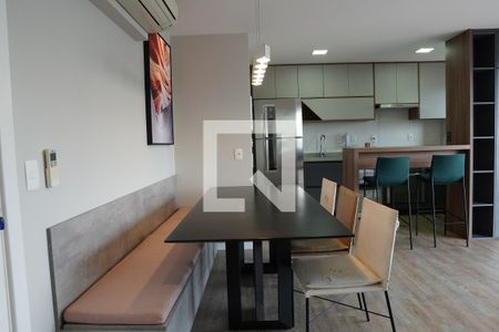Sala de apartamento à venda com 1 quarto, 55m² em Vila Madalena, São Paulo