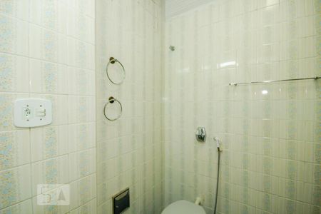 Apartamento à venda com 106m², 3 quartos e 1 vaga Apartamento à venda com 106m², 3 quartos e 1 vagaBanheiro Social