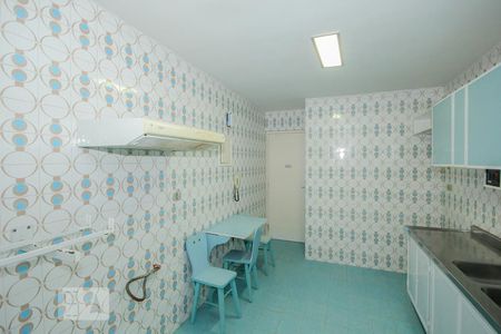 Apartamento à venda com 106m², 3 quartos e 1 vaga Apartamento à venda com 106m², 3 quartos e 1 vagaCozinha