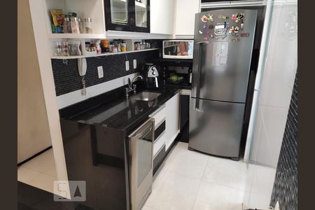 Apartamento à venda com 64m², 2 quartos e 1 vaga Apartamento à venda com 64m², 2 quartos e 1 vagacozinha
