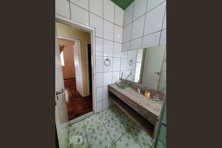 Banheiro  de apartamento para alugar com 3 quartos, 80m² em São Lucas, Belo Horizonte
