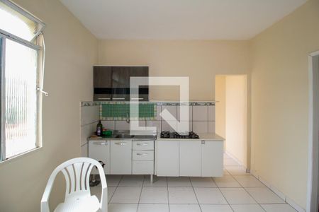 Apartamento para alugar com 80m², 3 quartos e sem vaga Apartamento para alugar com 80m², 3 quartos e sem vagaCozinha