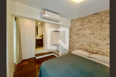 Casa à venda com 571m², 8 quartos e 3 vagasSuíte duplex 8