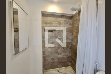 Casa à venda com 571m², 8 quartos e 3 vagasBanheiro Suíte duplex 7