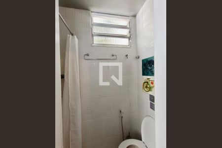 Casa à venda com 571m², 8 quartos e 3 vagasBanheiro Suíte 1