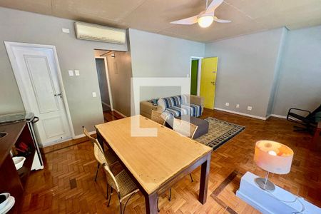 Casa à venda com 571m², 8 quartos e 3 vagasSuíte 4