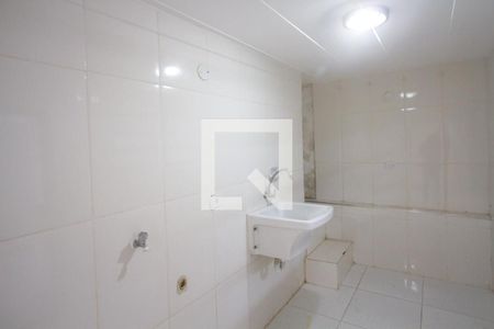 Casa à venda com 80m², 2 quartos e 2 vagasÁrea de Serviço